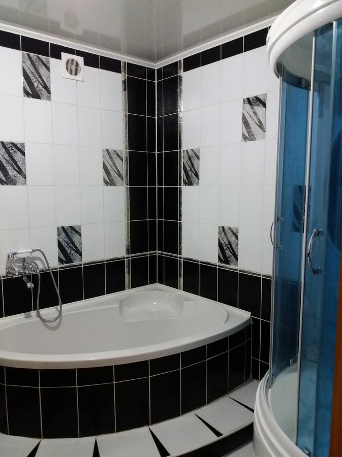 3-К Квартира Apartment Ивано-Франкивск Екстериор снимка